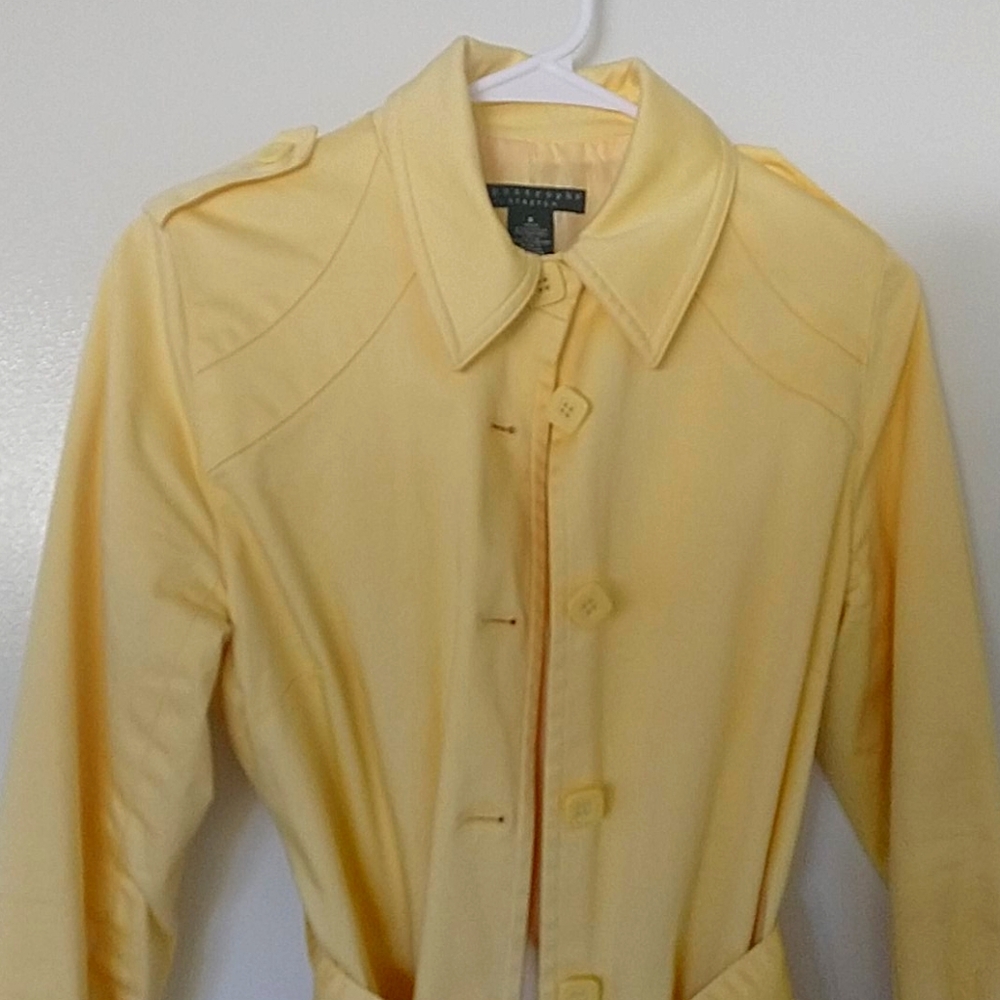 Yellow Raincoat Apostrophe Stretch Sz 8